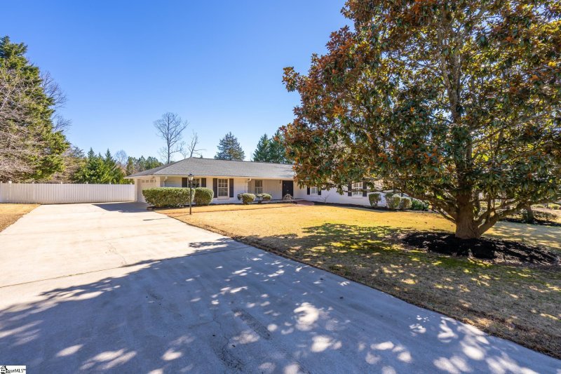 Property image 4 at 306 Asbury Circle, Easley, SC 29640