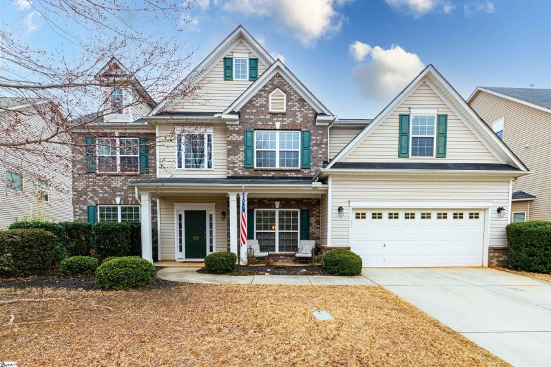 Property image 2 at 125 Creek Shoals Drive, Simpsonville, SC 29681