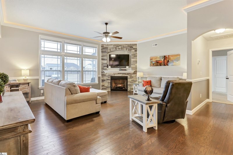 Property image 4 at 1398 Satterfield Road, Greer, SC 29651