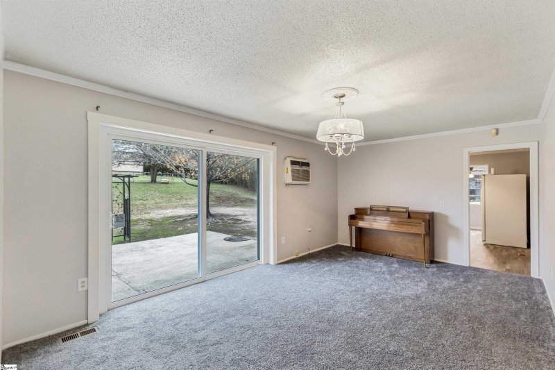 Property image 5 at 2 Shirley Drive, Williamston, SC 29697-2034