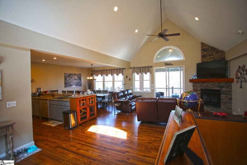 Property image 4 at 232 Jocassee Ridge Way, Salem, SC 29676