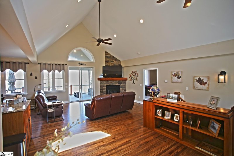 Property image 5 at 232 Jocassee Ridge Way, Salem, SC 29676