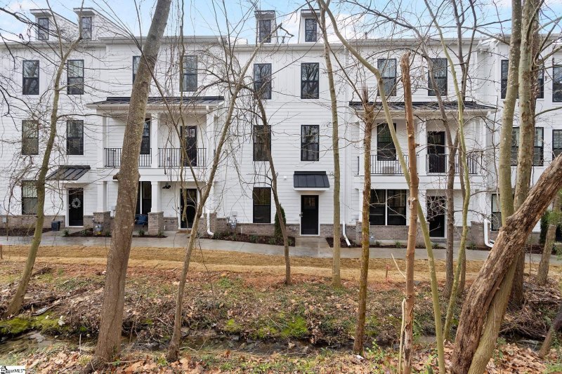 Property image 3 at 67 Millside Circle, Greenville, SC 29605