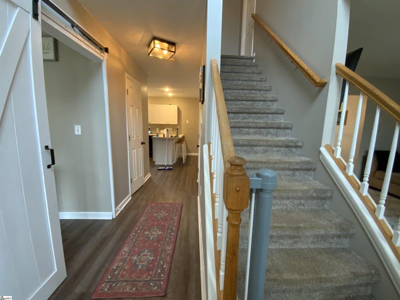 Property image 4 at 112 W Celestial Drive, Greer, SC 29651