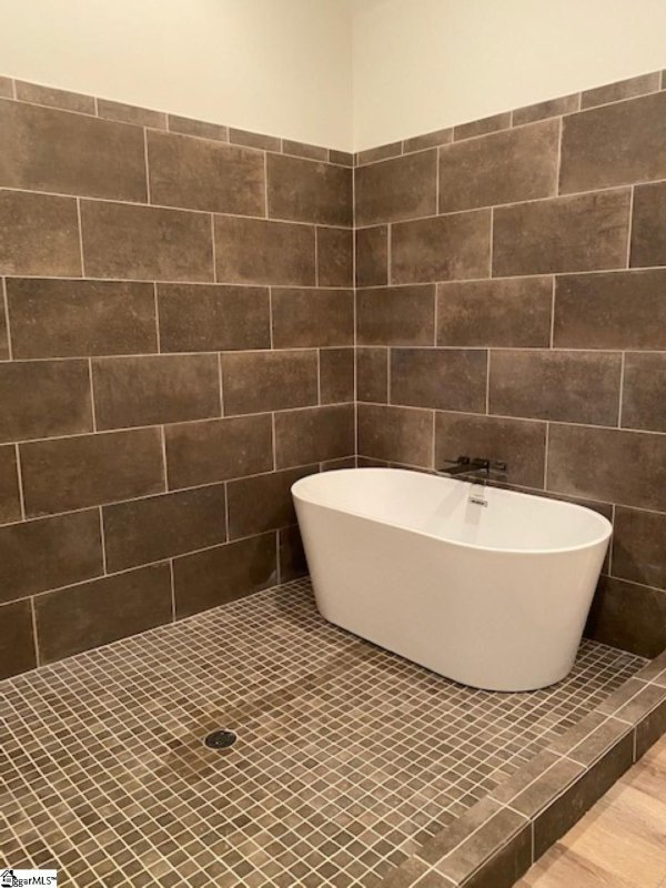 Property image 3 at 218 Belle Shoals Road, Six Mile, SC 29682