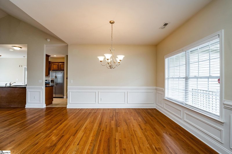 Property image 5 at 306 Glencrest Court, Greer, SC 29650