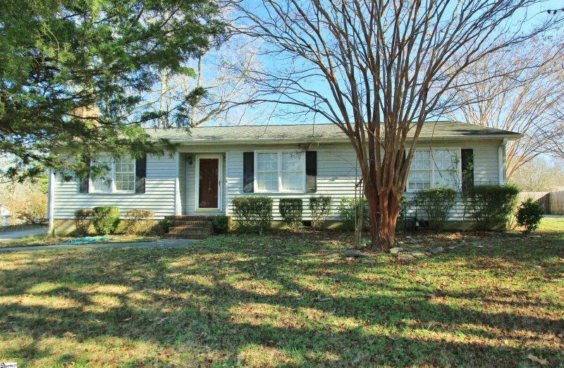 Property image 3 at 110 Baldwin Circle, Mauldin, SC 29662