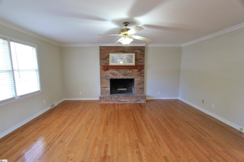 Property image 4 at 110 Baldwin Circle, Mauldin, SC 29662