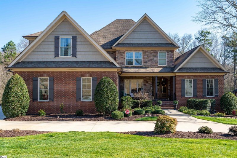 128 Griffith Hill Way