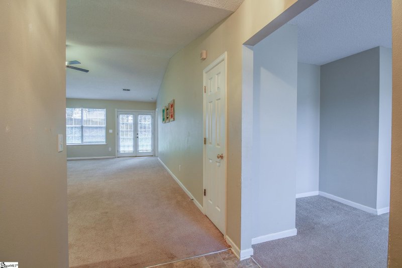 Property image 3 at 2 Cattle Court, Simpsonville, SC 29681