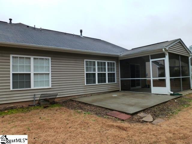 Property image 3 at 306 Blue Heron Circle, Simpsonville, SC 29680-7312