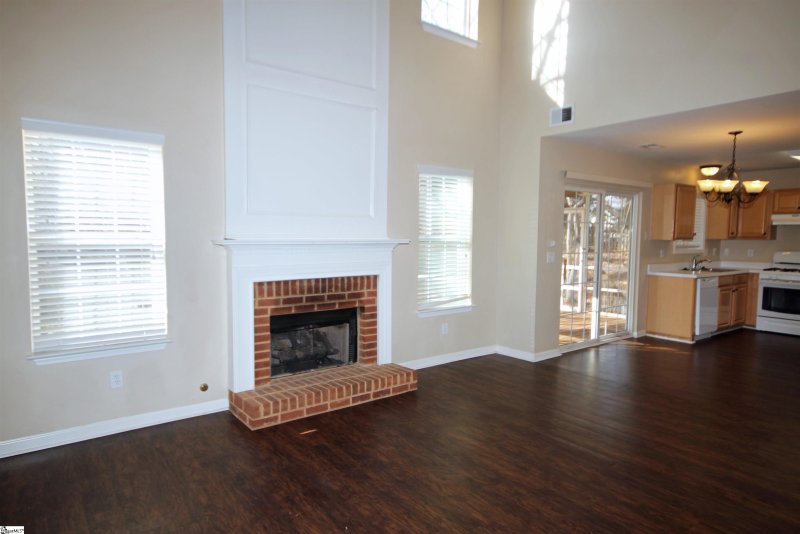 Property image 5 at 102 Waterton Way, Simpsonville, SC 29680