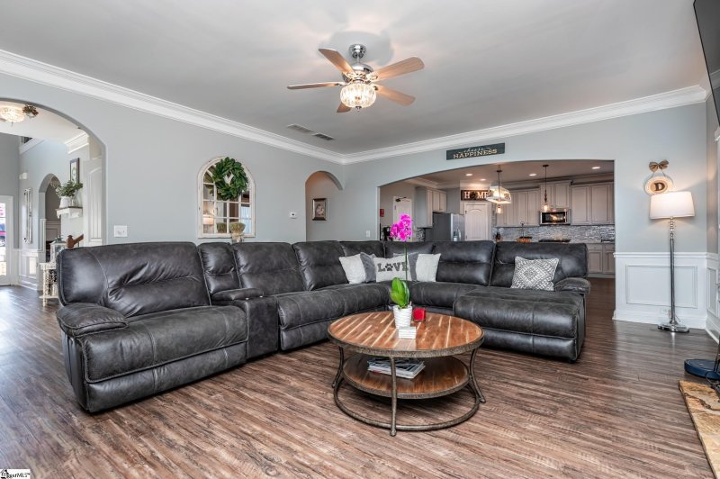 Property image 3 at 112 Still Meadow Lane, Easley, SC 29642