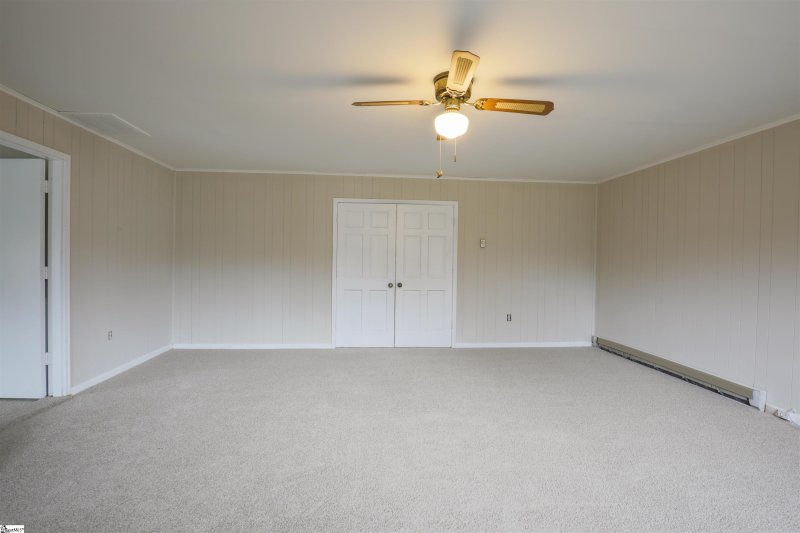 Property image 3 at 5102 Borman Drive, Spartanburg, SC 29301