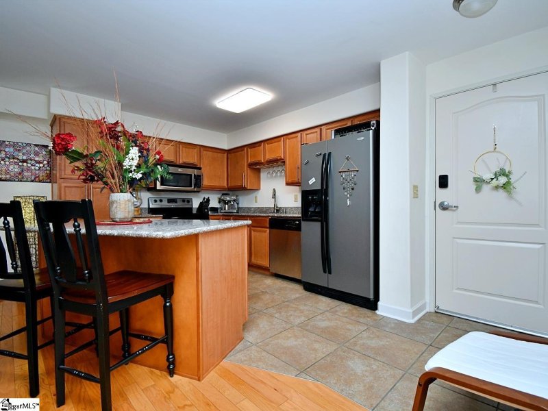 Property image 4 at 1001 S Church Street, Greenville, SC 29601
