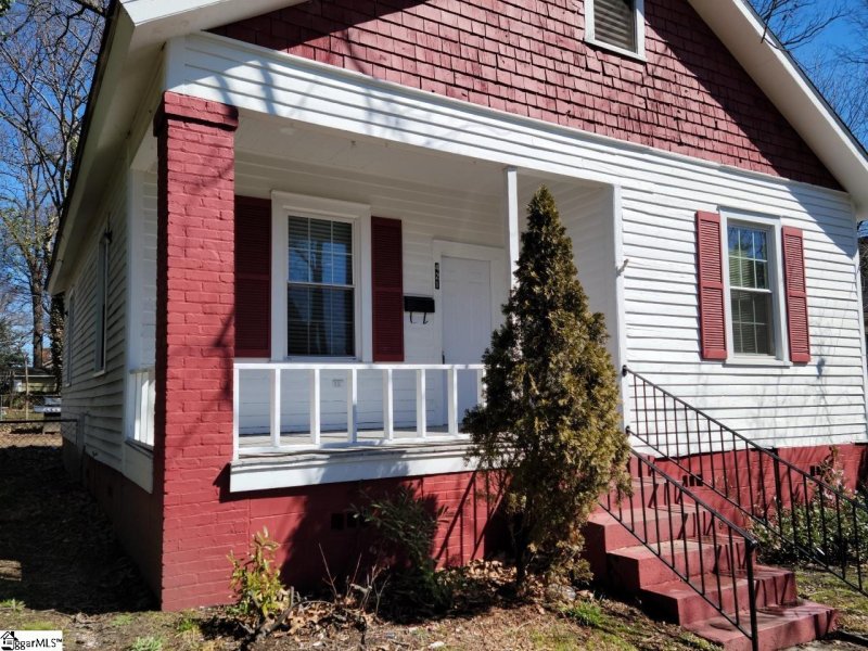 Property image 2 at 421 Sloan Street, Spartanburg, SC 29303