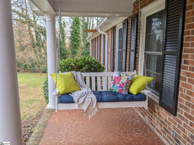 Property image 2 at 351 Heathwood Drive, Spartanburg, SC 29307