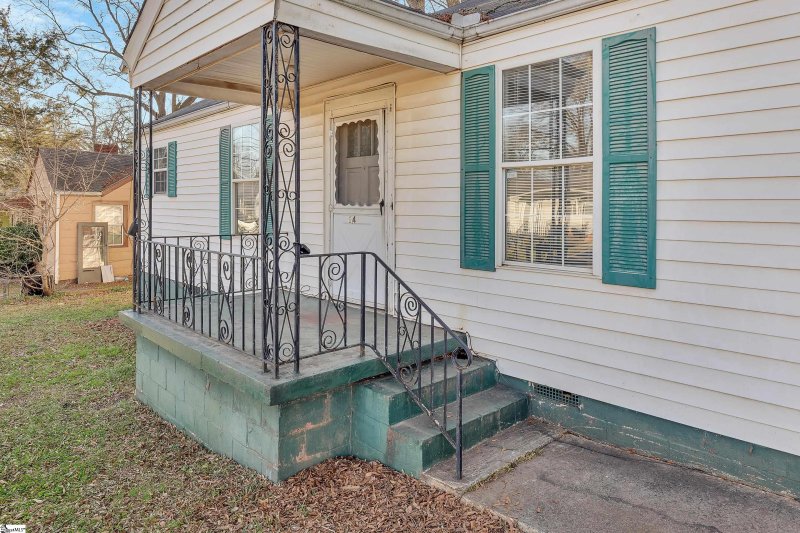 Property image 4 at 14 Cumberland Avenue, Greenville, SC 29607-2938