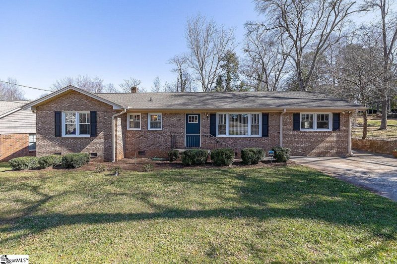 Property image 3 at 10 Blackburn Street, Greenville, SC 29607