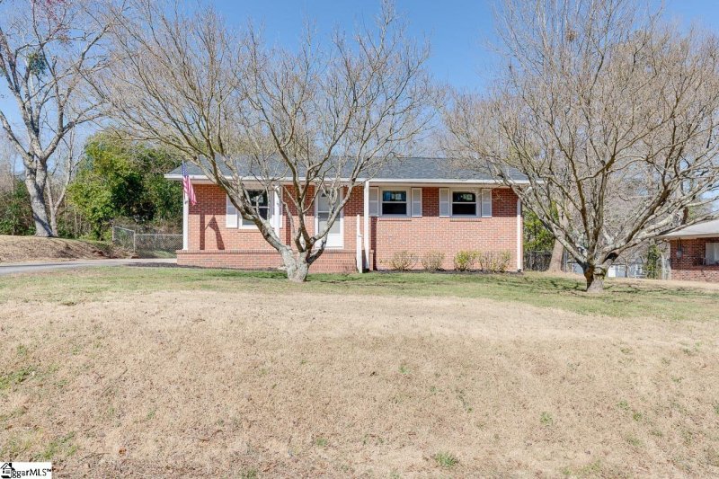 Property image 2 at 21 Nealy Street, Liberty, SC 29657-1332