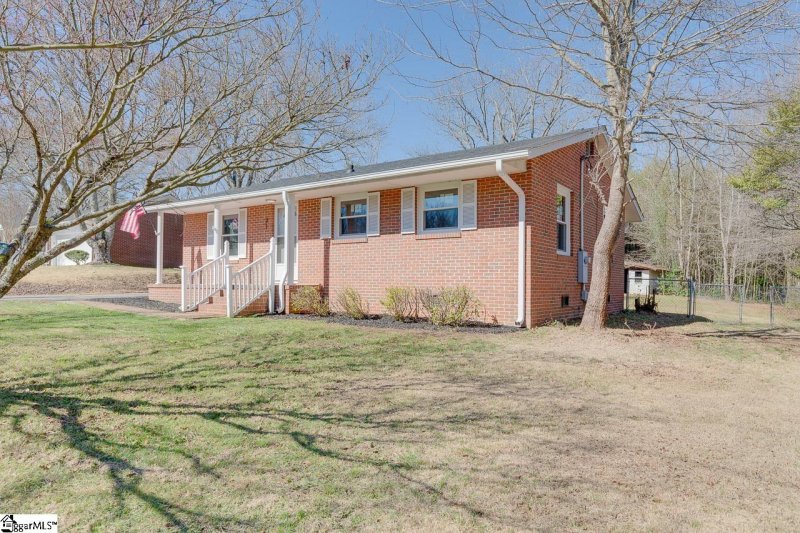 Property image 3 at 21 Nealy Street, Liberty, SC 29657-1332