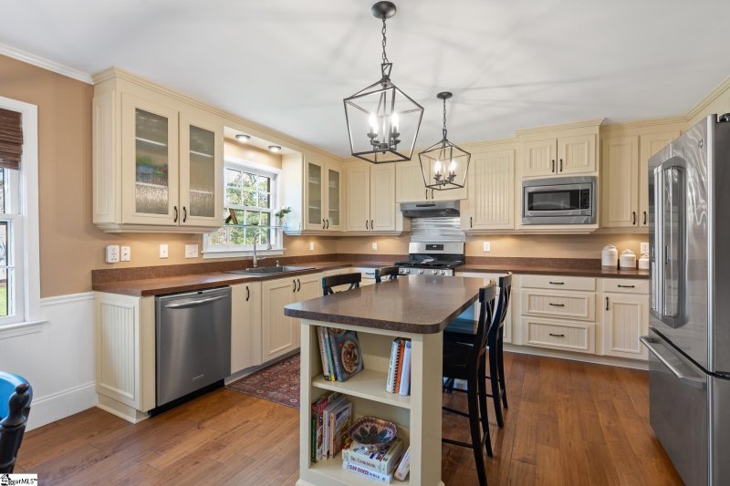 Property image 5 at 105 Lambourn Way, Greenville, SC 29615