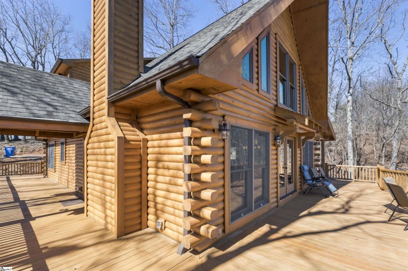 Property image 5 at 1090 Altamont Road, Greenville, SC 29609