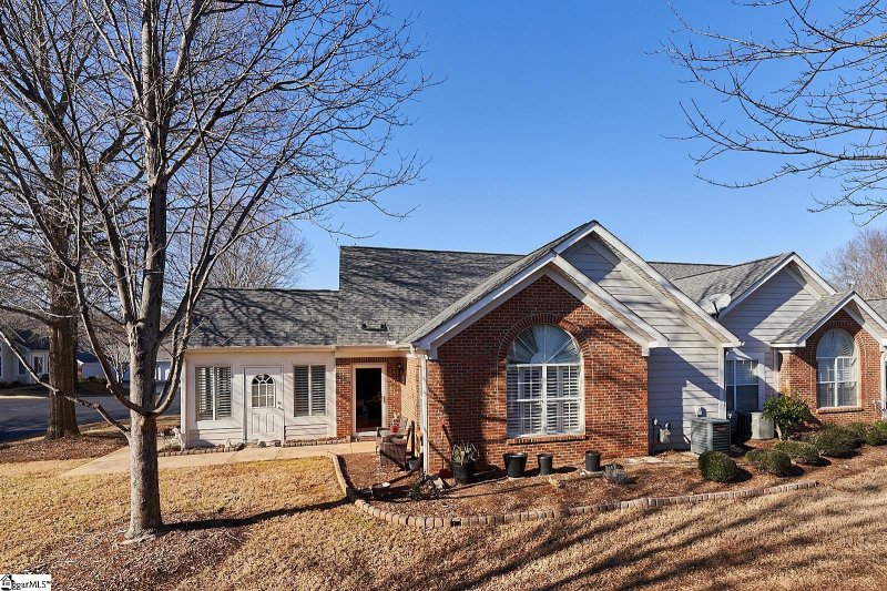 1001 Heritage Club Drive