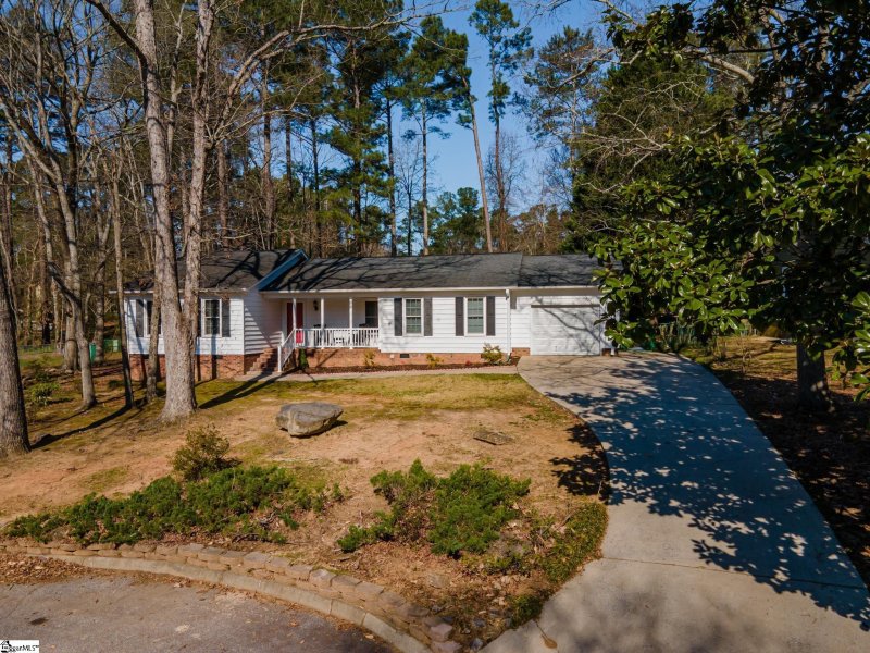 Property image 3 at 102 Shiloh Court, Simpsonville, SC 29681