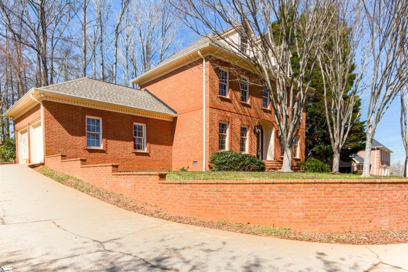 Property image 4 at 225 Pine Ridge Drive, Easley, SC 29642