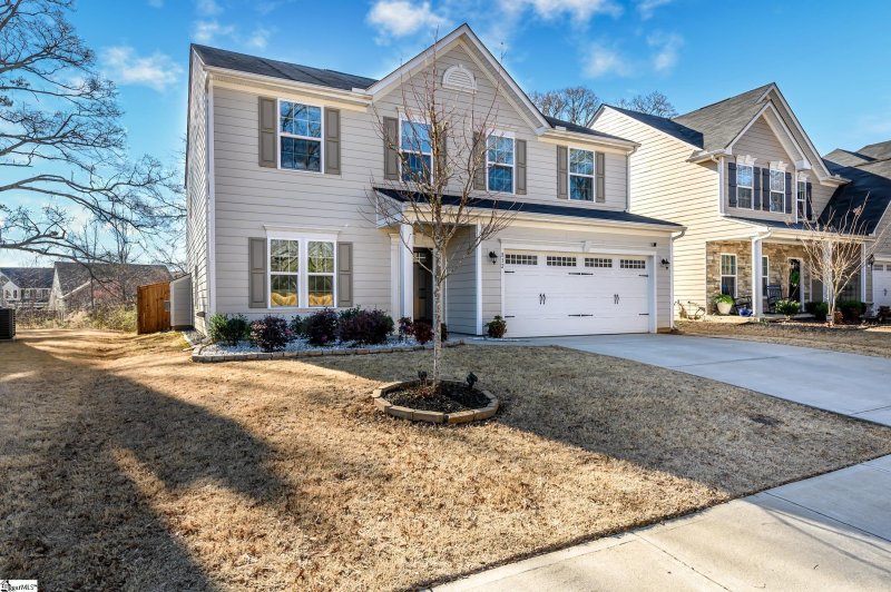 Property image 2 at 832 Silverwood Way, Simpsonville, SC 29681
