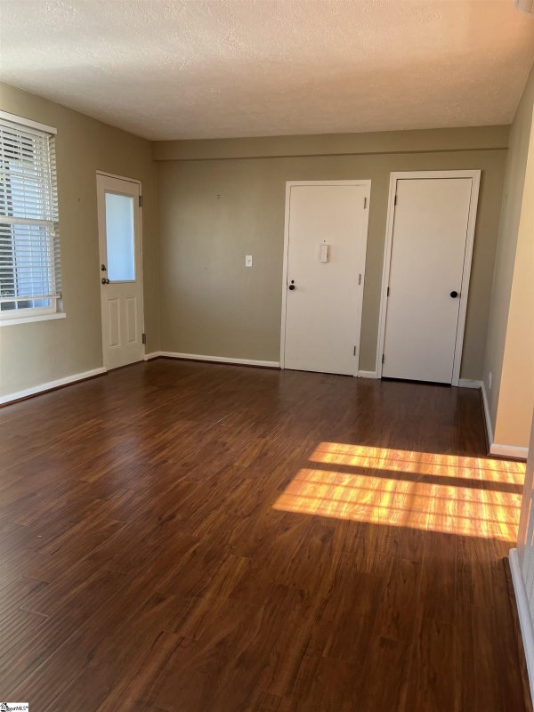 Property image 3 at 601 Cleveland Street, Greenville, SC 29601