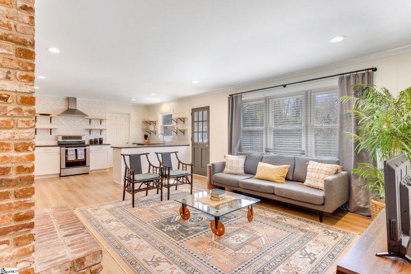 Property image 5 at 509 Imperial Drive, Greenville, SC 29615