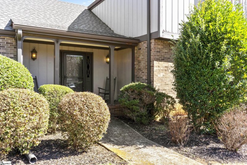 Property image 2 at 205 Stonehedge Drive, Greenville, SC 29615