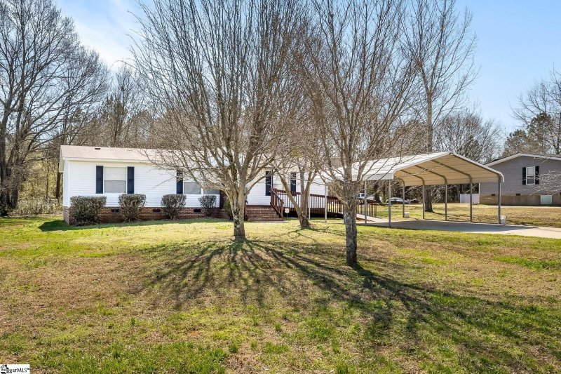 Property image 4 at 17 Floral Wood Way, Pelzer, SC 29669