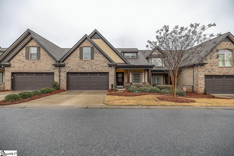 Property image 2 at 341 Scotch Rose Lane, Greer, SC 29650