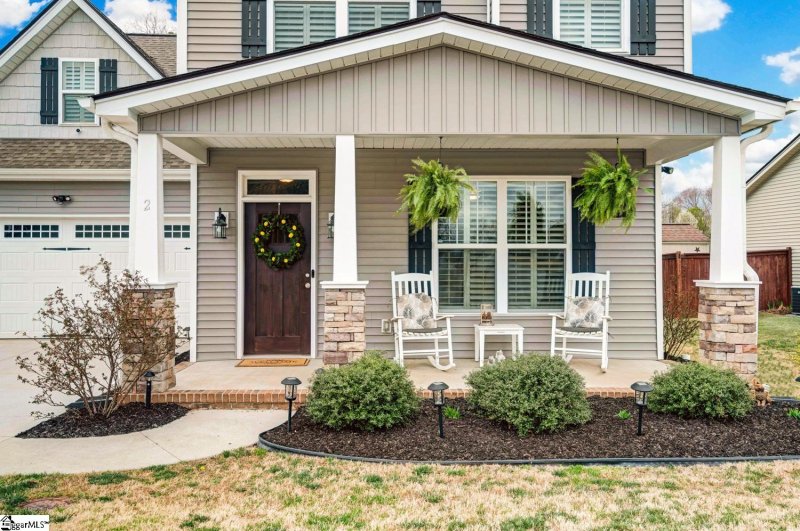 Property image 2 at 2 Hampton Farms Trail, Greenville, SC 29617