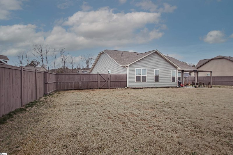 Property image 3 at 305 Ellsberry Way, Greer, SC 29651-5426