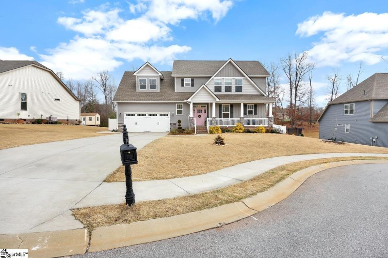 Property image 2 at 511 Turning Leaf Lane, Greer, SC 29651