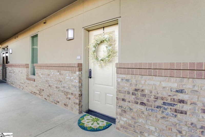 Property image 3 at 106 Watermarke Lane, Anderson, SC 29625