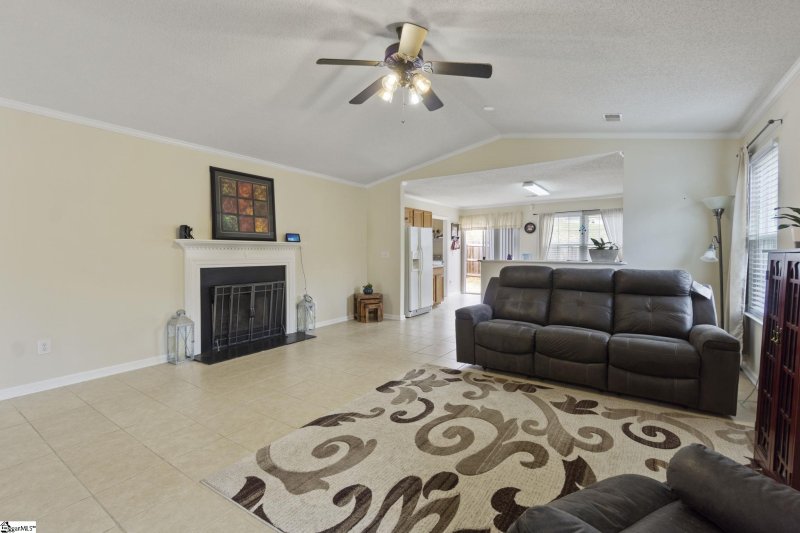 Property image 3 at 307 Winding Willow Trail, Taylors, SC 29687