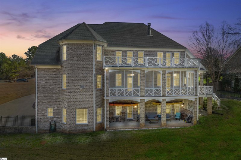 Property image 2 at 113 Hunt Cliff Court, Easley, SC 29642