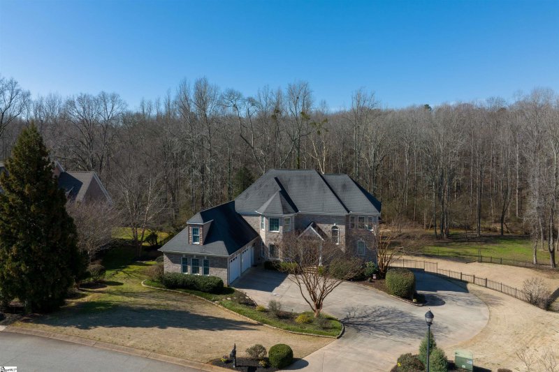 Property image 3 at 113 Hunt Cliff Court, Easley, SC 29642