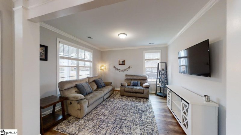 Property image 5 at 520 Ladysmith Drive, Simpsonville, SC 29681