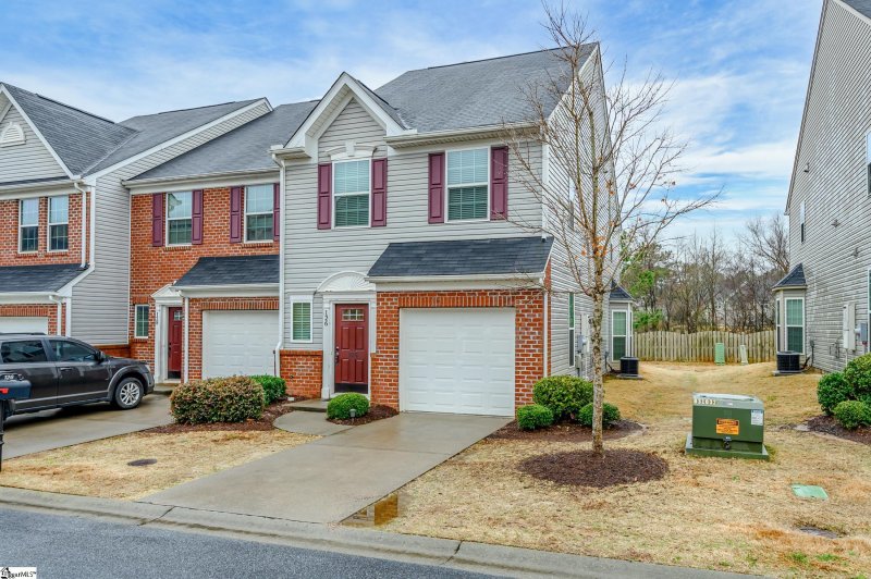 Property image 2 at 126 Awendaw Way, Greenville, SC 29607