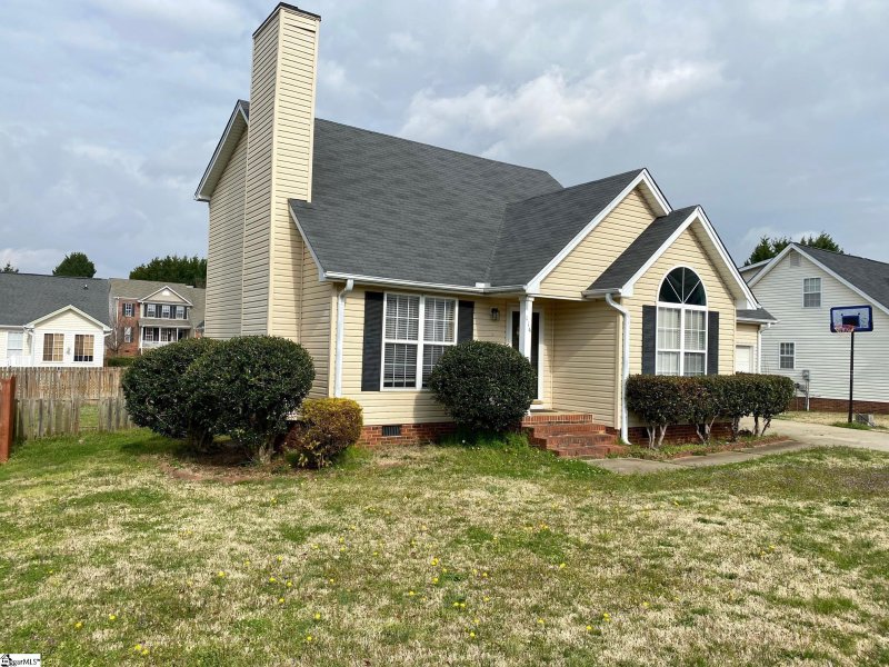 Property image 3 at 114 Saddlemount Lane, Simpsonville, SC 29680