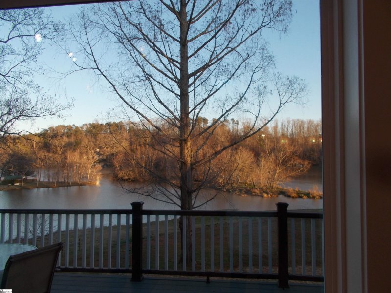 Property image 5 at 38 Harbor Drive, Greenville, SC 29611