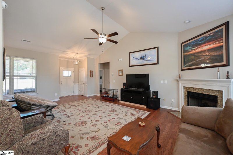 Property image 3 at 124 Malibu Road, Liberty, SC 29657