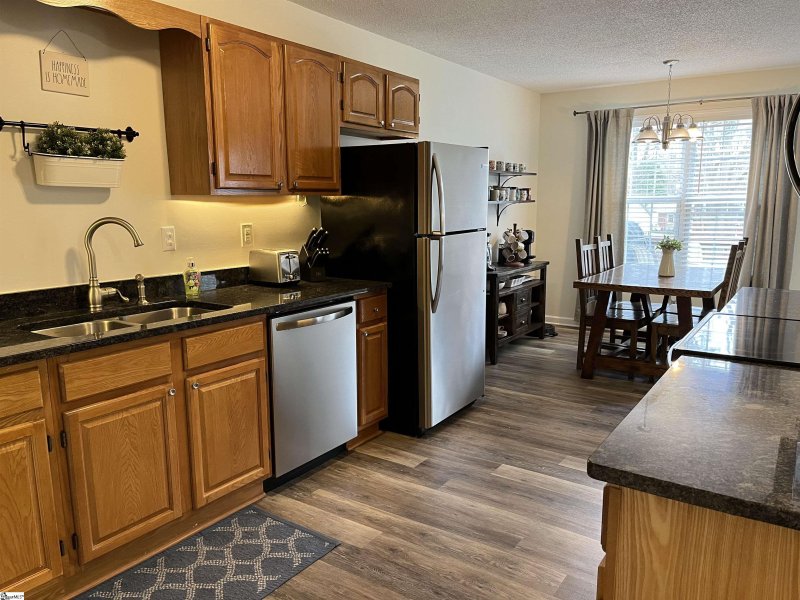 Property image 4 at 113 Morton Avenue, Simpsonville, SC 29681