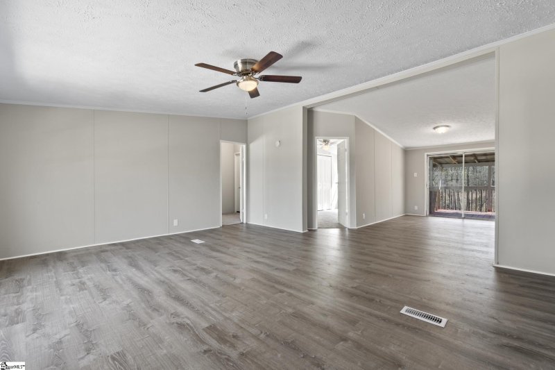 Property image 3 at 3 Musket Court, Simpsonville, SC 29680